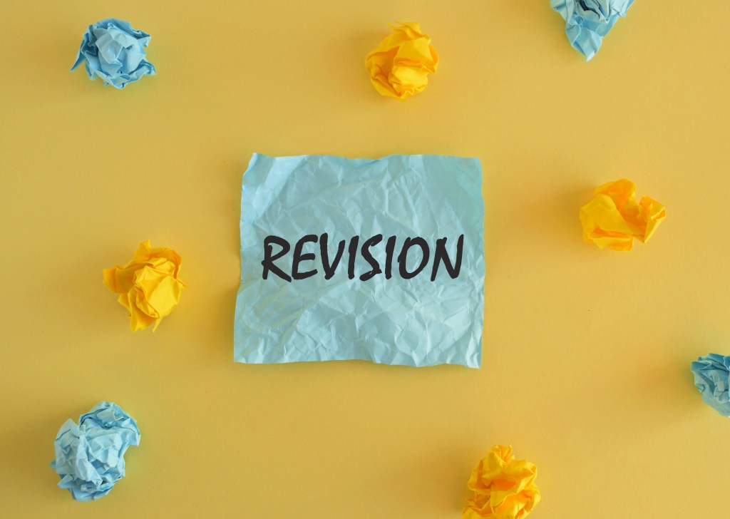 Creating Effective Revision and Resubmission Policies for Online Courses